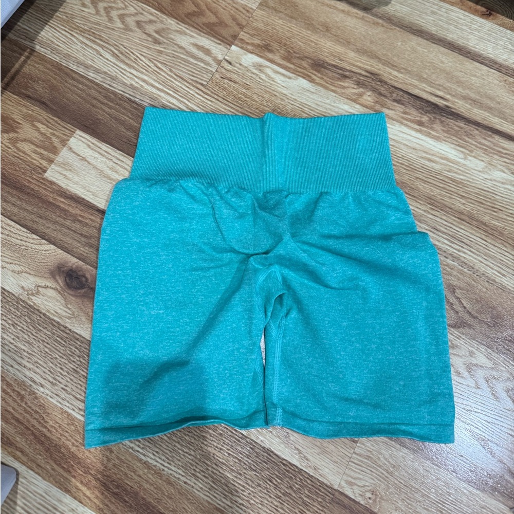 NVGTN shorts